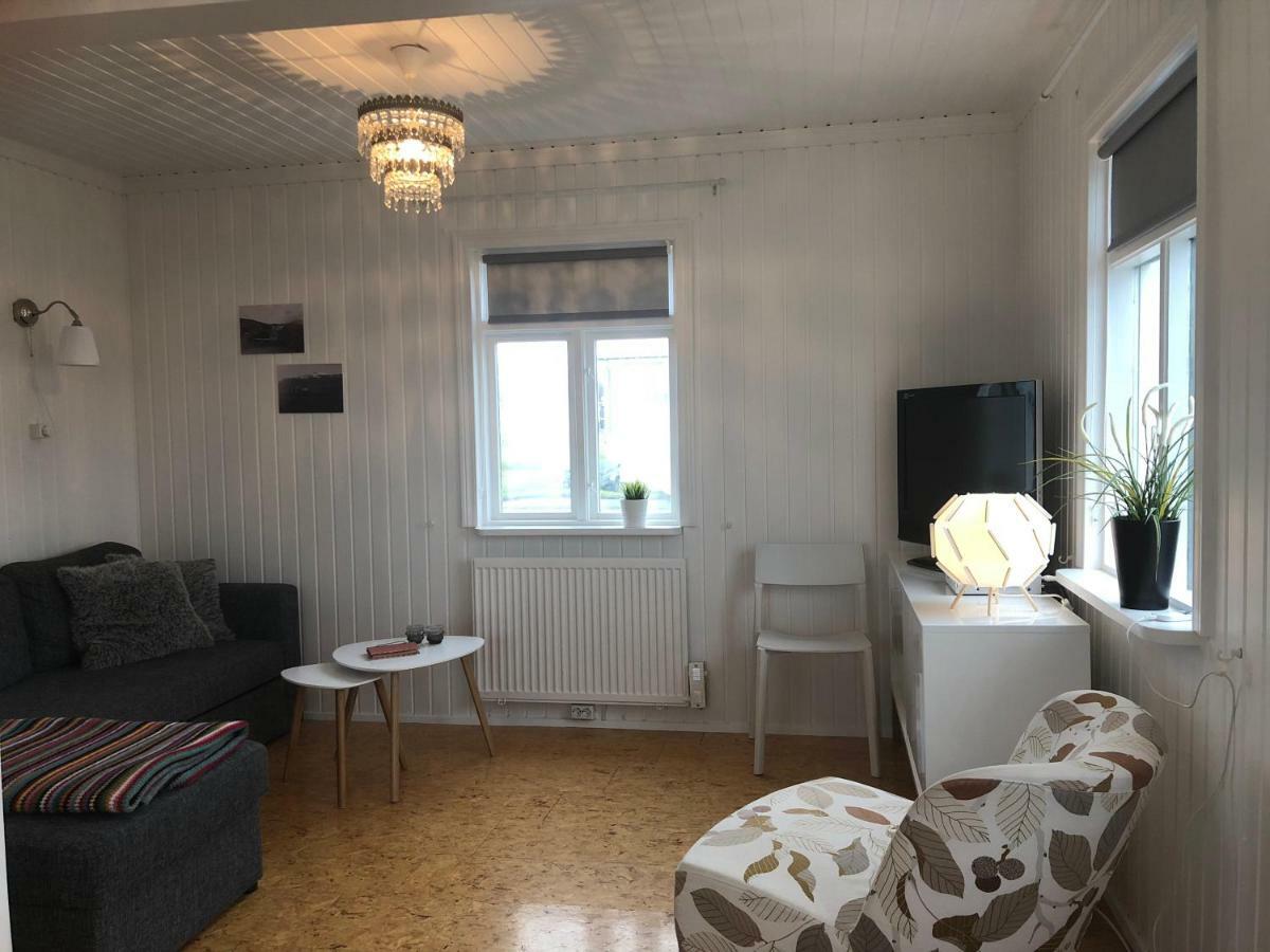Vellir Grenivik Home With A View Экстерьер фото